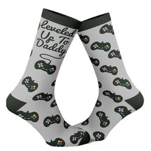 New Men's “Leveled Up To Daddy” Socks Video Game Xbox Novelty Graphic Fast Ship